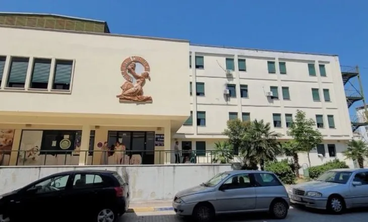 Foshnja humb jetën pak orë pas lindjes, nisin hetimet për mjekun në Durrës