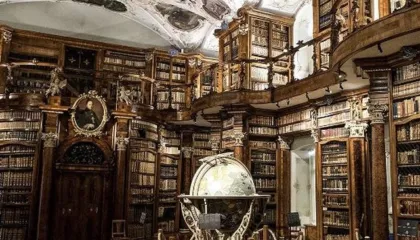 (FOTO)/ Brenda bibliotekës mesjetare të jashtëzakonshme të Zvicrës