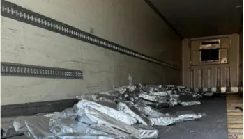 FOTO/ E ndarë në 166 pako, zbulohen 350 kg lëndë narkotike në një trajler në Kakavijë