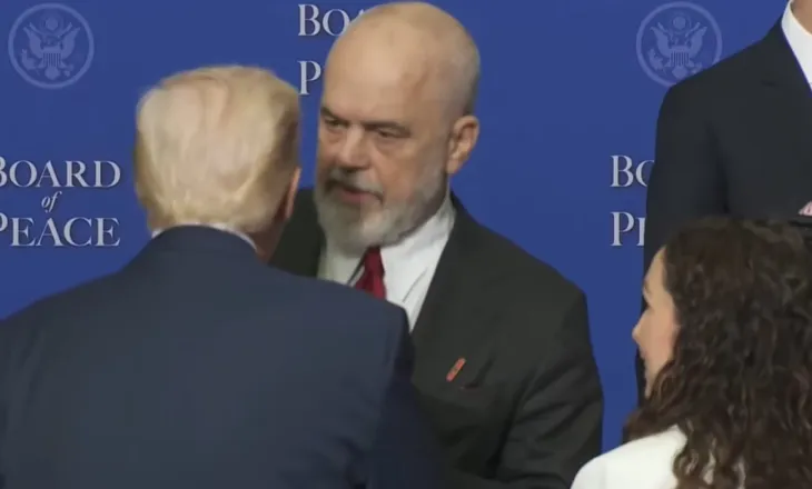 Foto-galeri/ Shqipëria pjesë e Bordit të Paqes, Rama bisedon me Trump pas mbylljes së takimit, u bashkohet edhe Osmani