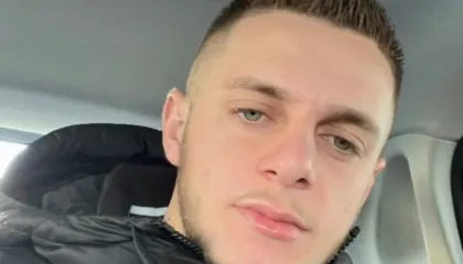 FOTO/ U qëllua në makinë pas një sherri në një klub nate, publikohet fotoja e 25-vjeçarit që u vra në Itali