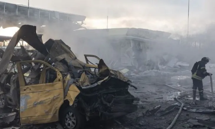 Franca nënshkruan marrëveshjen me Ukrainën, do të nisë prodhimi i armëve me Kievin