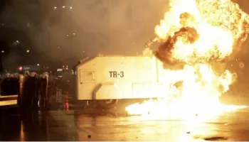 France24: Akuzat për korrupsion qeveritar çojnë në përleshje mes policisë dhe qytetarëve në Tiranë