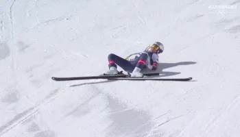 Garoi me ligament të dëmtuar, përplasje e frikshme e Lindsey Vonn në Olimpiadë