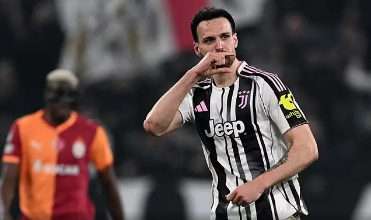 Gatti: I pakuptimtë kartoni i kuq për Kelly, ne mbrojtësit penalizohemi