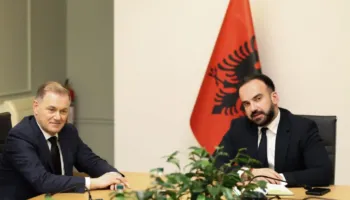 Genti Gazheli merr detyrën si zv/ministër i Mjedisit