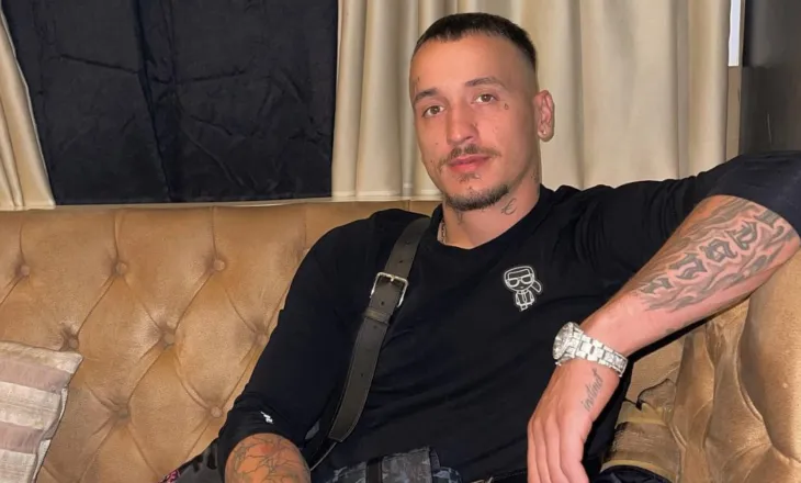 Getinjo në një romancë? Kush është bukuroshja krah tij?