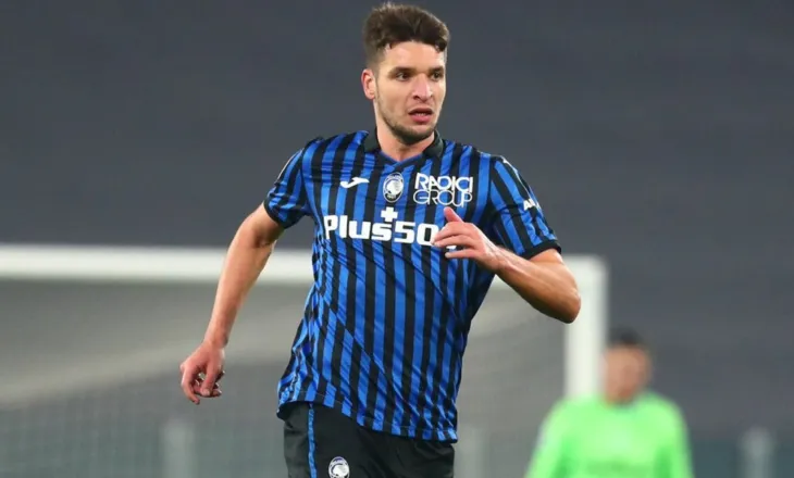 Gjimshiti në qendër të merkatos në Itali, “hidhen” drejt tij Milani dhe Juventusi