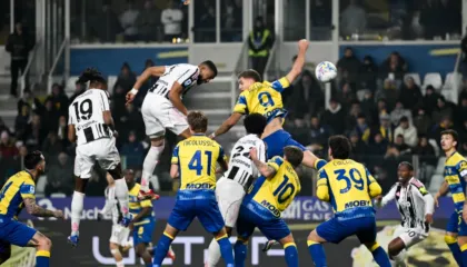 Gjithçka e lehtë për Juventusin, bardhezinjtë shkojnë në dhomat e zhveshjes me avantazhin e dyfishtë (video)