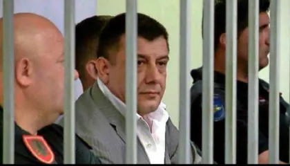 GJK lë në fuqi dënimin me burg përjetë për Arben Frrokun, por do shqyrtojë nëse i janë shkelur të drejtat