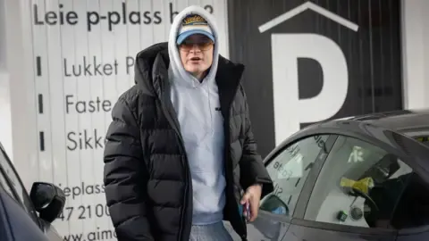 Gjyqi i tensionuar për familjen mbretërore: Djali i princeshës së kurorës përballet me akuza për përdhunim