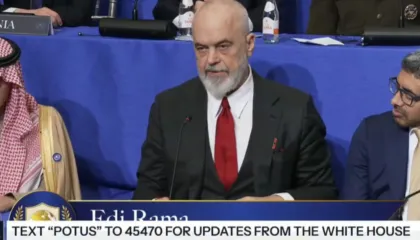 Gjyqi ndaj krerëve të UÇK/ Rama i kërkon ndihmë Trump: Zoti president, të bëjmë diçka