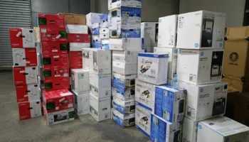 Goditje e fortë në Tiranë, bllokohen mbi 3 mijë pajisje elektronike të dyshuara si false