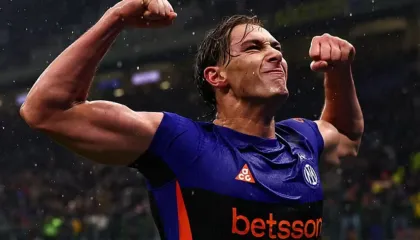 Gola, asiste dhe… muskuj. Interi po shijon një Pio Esposito në versionin XXL