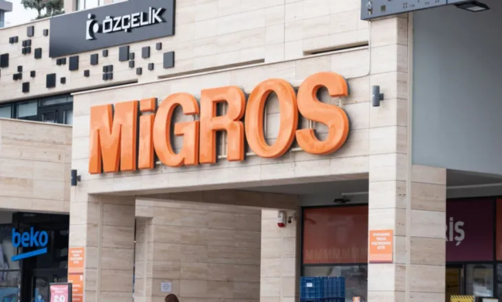 Greva në rrjetin më të madh të supermarketeve në Turqi përshkallëzohet, arrestime, pushime nga puna dhe bojkote