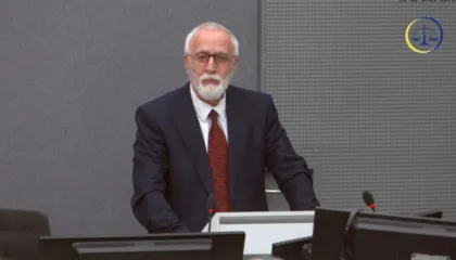 Hagë/ Krasniqi: Qëndroj këtu si njeri i kalitur në luftën për dinjitet njerëzor