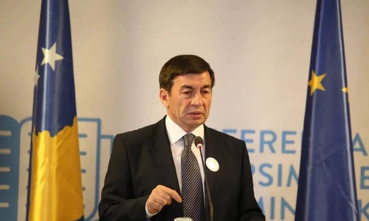 Hartues i Kushtetutës, zbulohet emri i kandidatit të parë për president të Kosovës