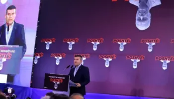 Hasimja: Bashkohuni në shesh të ndërtojmë një Shqipëri të re!