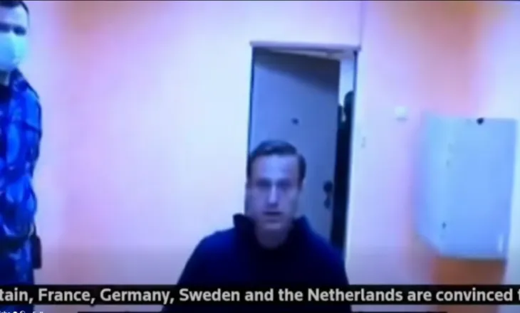 Helmimi i Navalnit nga Putini/ Berisha: Mizori, PD dënon aktin kriminal të diktatorit rus