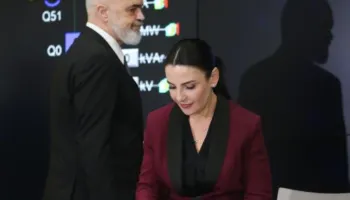 ‘Heshtja’ e Ballukut gjatë hetimit nga SPAK, gazetari: Nuk është rastësore! Strategji e përbashkët me Ramën