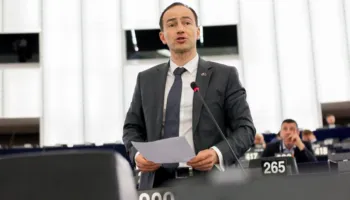 “Hetimet ndaj zyrtarëve të vijojnë pa ndërhyrje”/ Eurodeputeti Kovatchev: SPAK të veprojë në mënyrë të pavarur dhe pa..