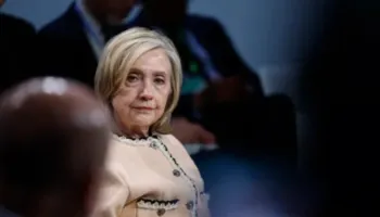 Hillary Clinton akuzon Trump për fshehje të dhënash, ish-sekretarja e shtetit kërkon që të publikohen dosjet e plota të skandalit