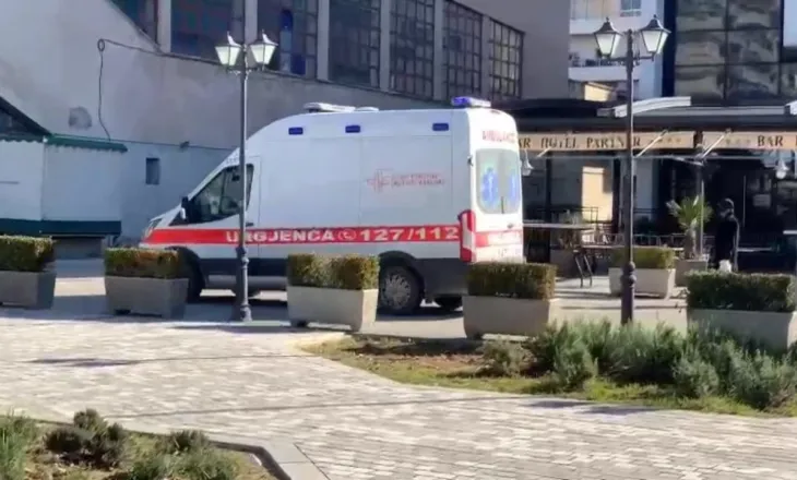 Humb jetën 4-vjeçari në Vlorë, dyshohet se i bëri reaksion mjalti