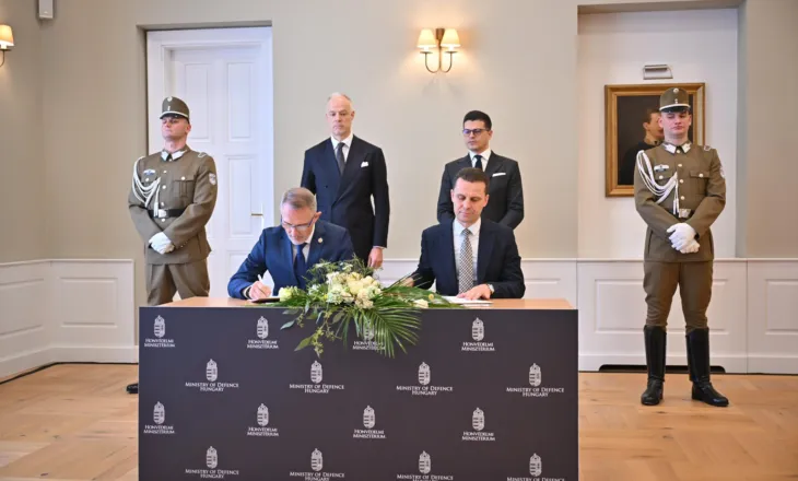 Hungaria mbështet Shqipërinë në BE, ministri i mbrojtjes Pirro Vengu merr garancinë e homologut te tij në Budapest