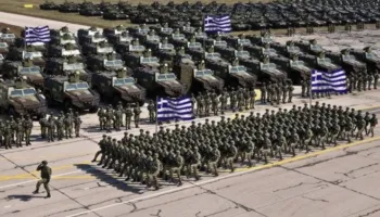 Hyjnë në fuqi rregullat e reja të shërbimit ushtarak në Greqi, trajnim modern dhe kushte të përmirësuara