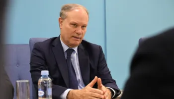 I dërguari i Macron, optimist për integrimin: Shqipëria brenda tre viteve në BE