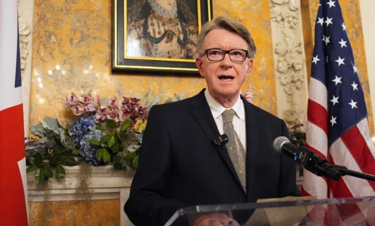 I doli emri në dokumentet e dosjes Epstein, ish-ambasadori britanik në SHBA Peter Mandelson arrestohet për shpërdorim detyre