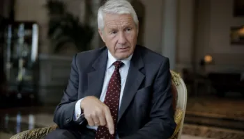 I doli emri në e-mailet ku i thoshte Epstein se “Tirana ka vajza të jashtëzakonshme”, KiE i heq imunitetin ish-sekretarit të përgjithshëm, Thorbjørn Jagland