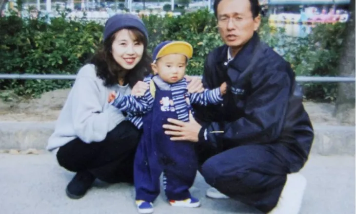 I vranë gruan në prani të djalit, pagoi qiranë për 20 vite derisa u zbardh krimi