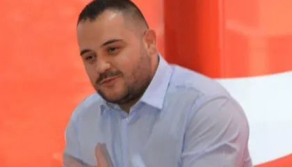 I vuri gjobë zyrtarit, arrestohet gazetari! Mori 5 mijë euro