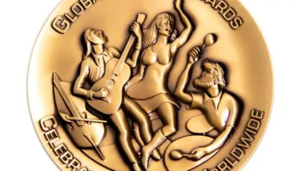 Ina Kosturi vlerësohet me medalje bronzi nga Global Music Awards