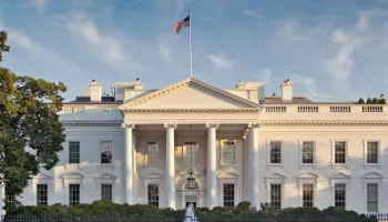 Incidenti në Mar-a-Lago, reagon Shtëpia e Bardhë: Një i çmendur tentoi të hynte në rezidencën e Trump