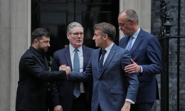 Inteligjenca ruse pretendon se Britania e Madhe dhe Franca planifikojnë të dërgojnë armë bërthamore në Ukrainë