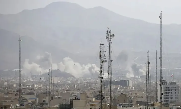 Irani i kundërpërgjigjet sërish Izraelit dhe SHBA-ve: Goditet baza e Flotës së 5-të amerikane në Bahrein