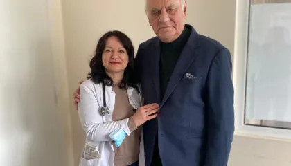 Ish-Presidenti Alfred Moisiu rimerr veten, del nga QSUT