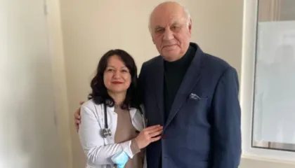 Ish-presidenti Moisiu del nga spitali, pas problemeve me zemrën, reagon QSUT