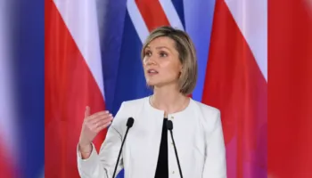 Islanda gati t’i bashkohet BE-së, kryeministrja: Do mbajmë referendum për hapjen e negociatave me Bashkimin Europian