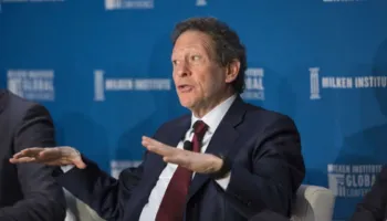 Iu zbulua lidhja e tij me Jeffrey Epstein, jep dorëheqjen CEO i gjigantit amerikan të hotelerive