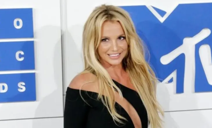 “Jam me fat që jam gjallë”: Rrëfimi i fortë i Britney Spears mes tensioneve të vazhdueshme familjare