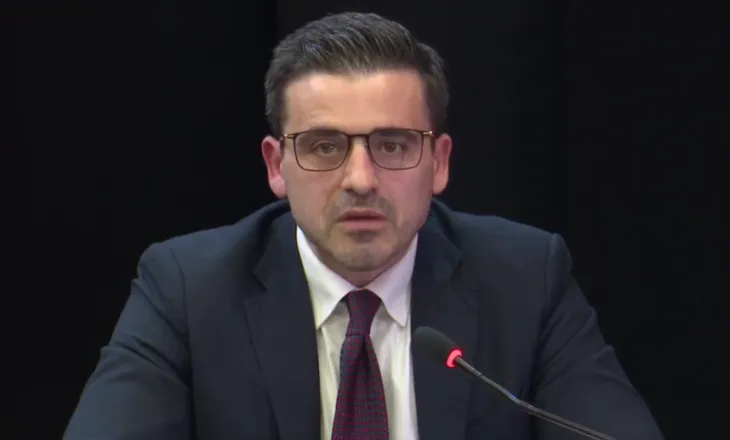 “Janë marrë masa për qarkullimin e mallrave”, kreu i Doganave reagon pas bllokimit të aksit Librazhd-Elbasan