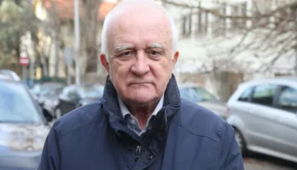 Janjiç: BIA dhe Vuçiç të përfshirë në manipulimin e zgjedhjeve amerikane të 2020-ës