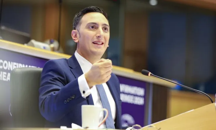 “Jo çdo gjë është e negociueshme”, Bashkimi Europian kundër FIFA-s për rikthimin e Rusisë në futboll