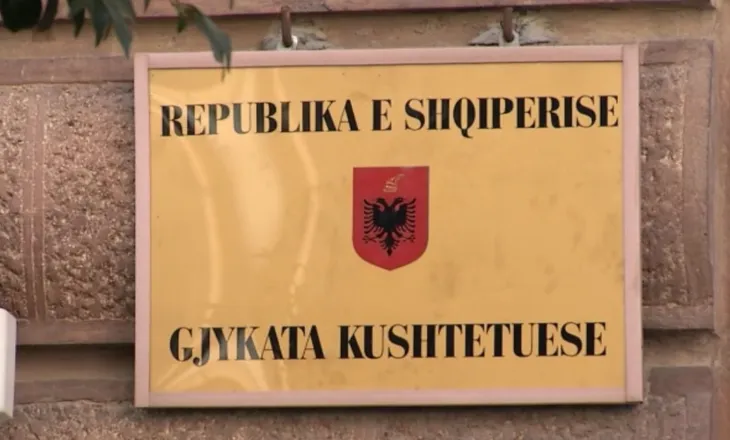 Juristi: Kushtetuesja nuk i dha zgjidhje mosmarrëveshjes së kompetencave mes dy pushteteve, duhej të pyeste “Venecian”