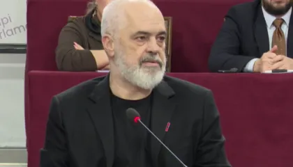 “Ka penguar punën e një institucioni”/ Pezullimi i Ballukut, Rama: Ajo Ministri nuk ka kapacitet të propozojë asgjë në Këshillin e Ministrave