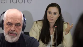 Kadastra e Vlorës vjen në Tiranë, punonjësit që kundërshtuan pushohen nga puna