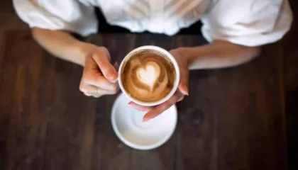 Kafeja ul rrezikun për t’u prekur nga demenca, ja sa filxhanë duhet të pini gjatë ditës